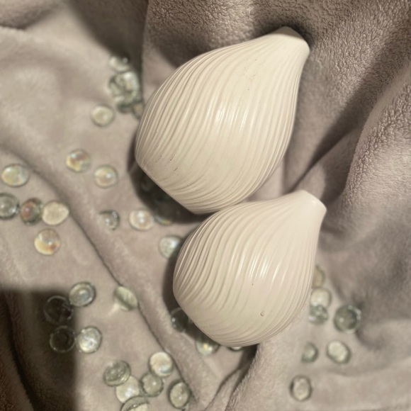 ‼️3/$33‼️ ✨🍶NWT decor vase set🍶✨ - Picture 4 of 4